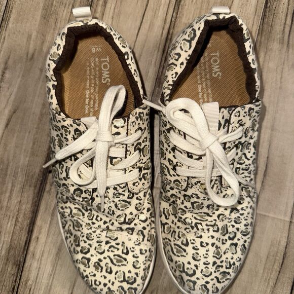 TOMS Del Rey Shoe - Women's Shoes in Pine Needle Gold Beige Size 8 - Picture 3 of 9